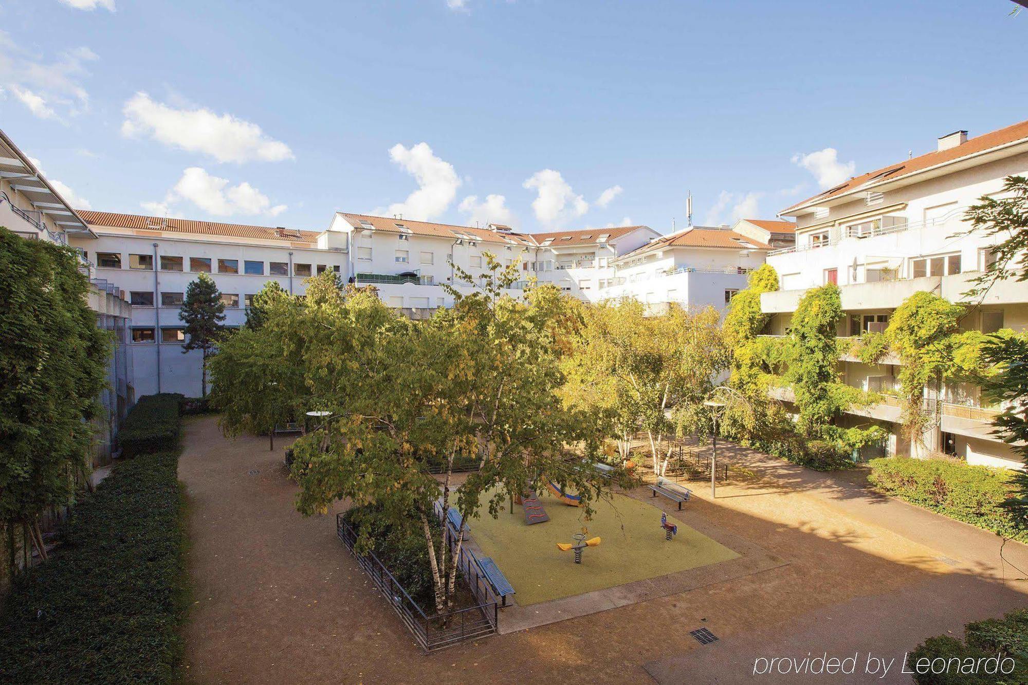 Séjours&Affaires Lyon Saxe-Gambetta Exterior foto